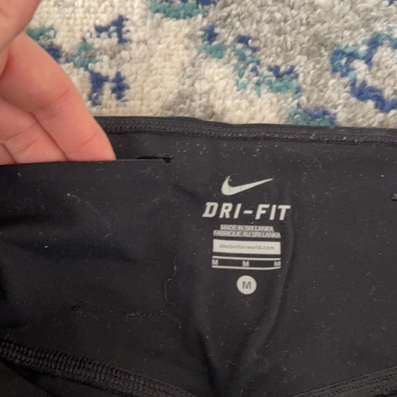 EUC! Nike Dri-Fit Wide Leg Pants sz M - Picture 5 of 5